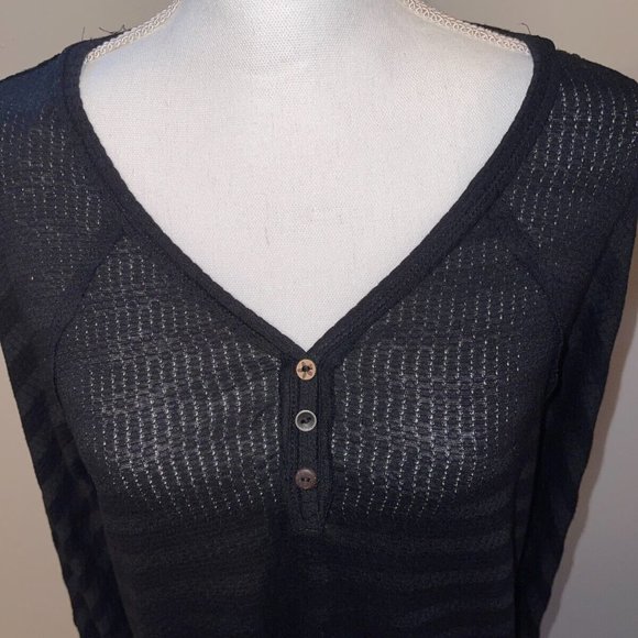NWT American Rag Juniors Black Henley Top, Size Small - Picture 3 of 6